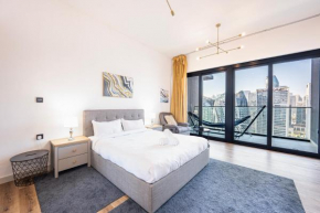 Skyline Elegance Burj Views Studio Apartment